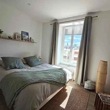 Apartment Superbe Renove Proche Metro Avec Garage *